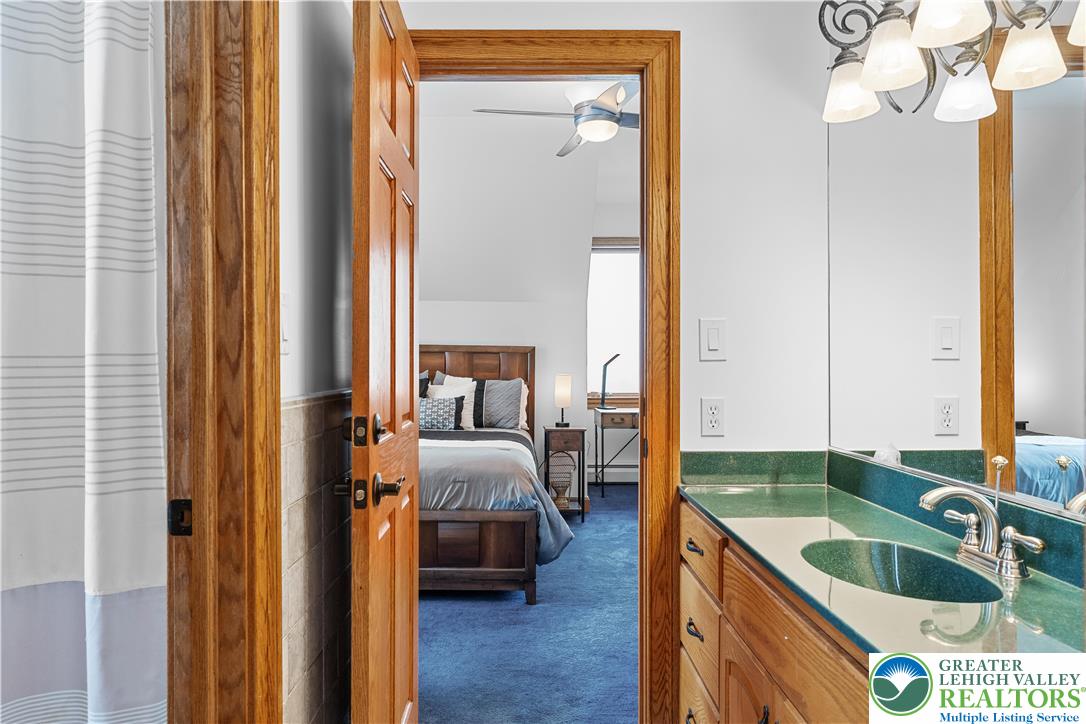 216 Merwinsburg Road