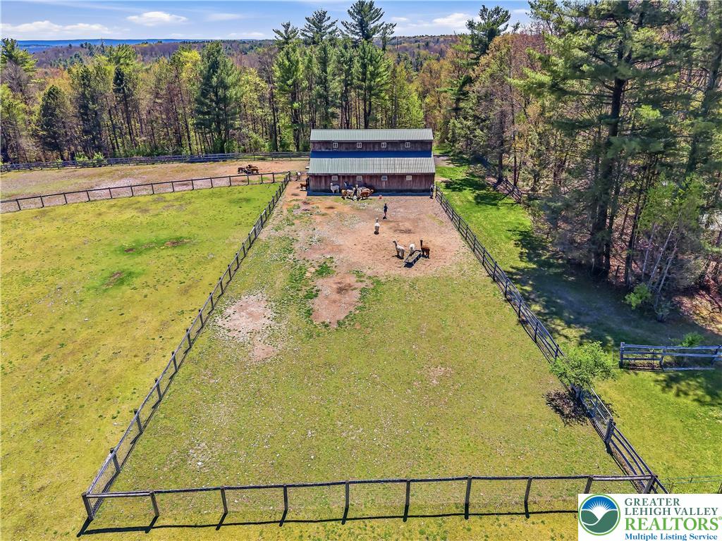 216 Merwinsburg Road