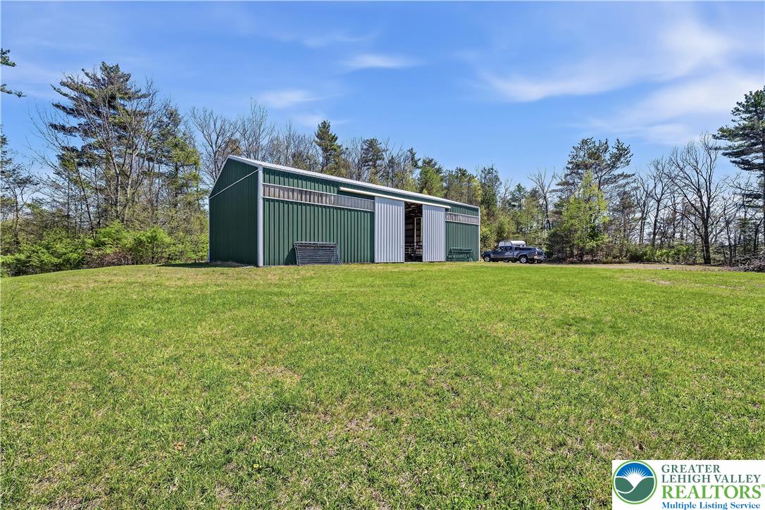 216 Merwinsburg Road