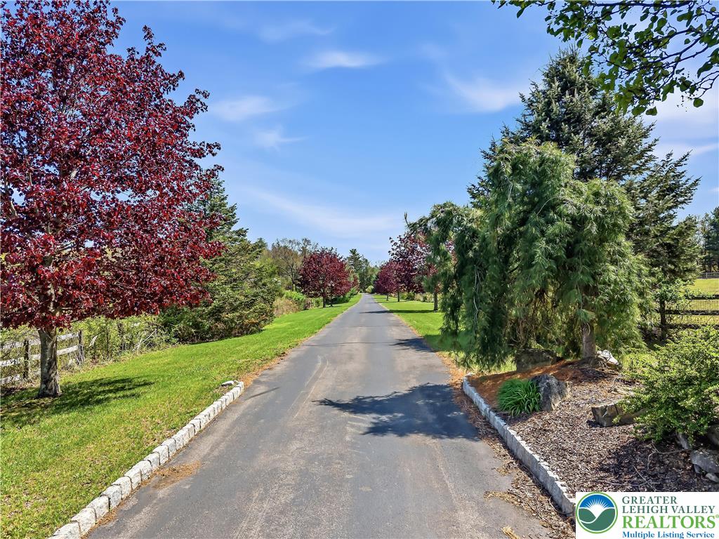 216 Merwinsburg Road