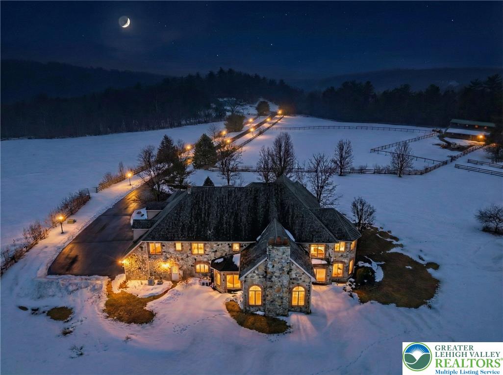 216 Merwinsburg Road