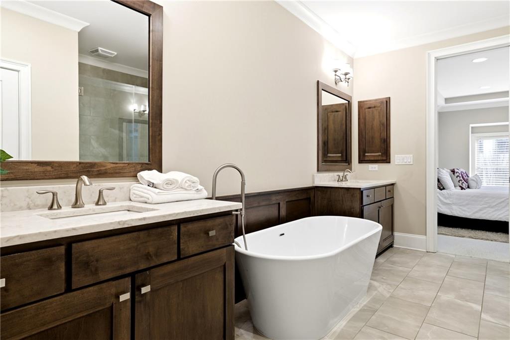 1120 Cordia Avenue NW