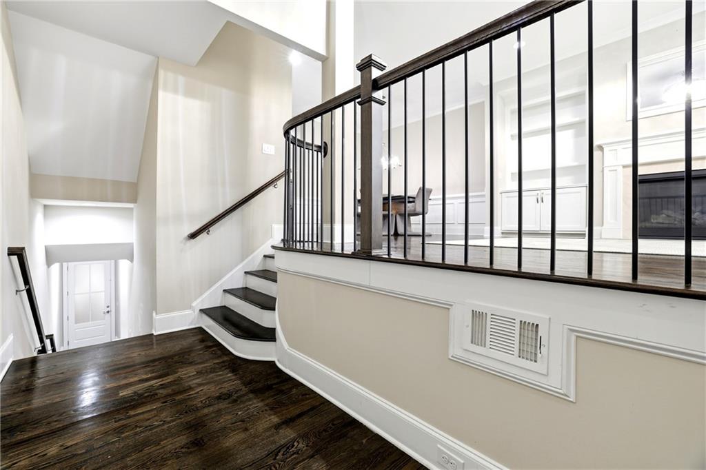 1120 Cordia Avenue NW