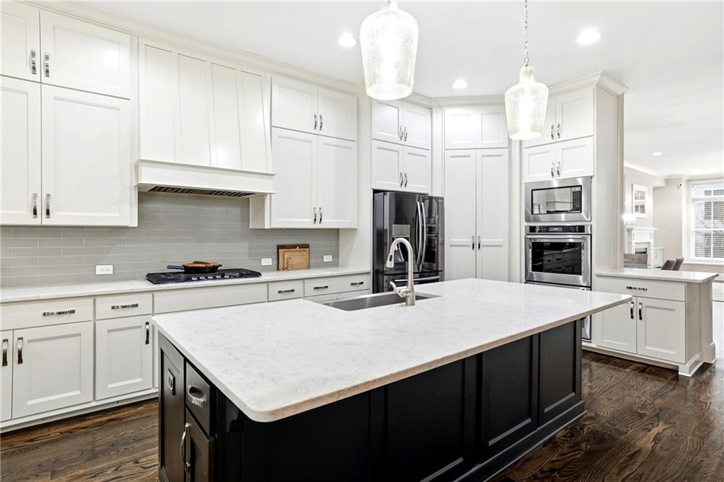 1120 Cordia Avenue NW