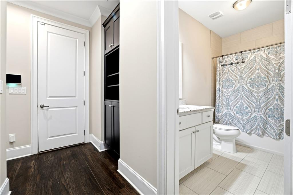 1120 Cordia Avenue NW