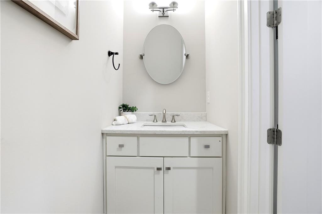 1120 Cordia Avenue NW