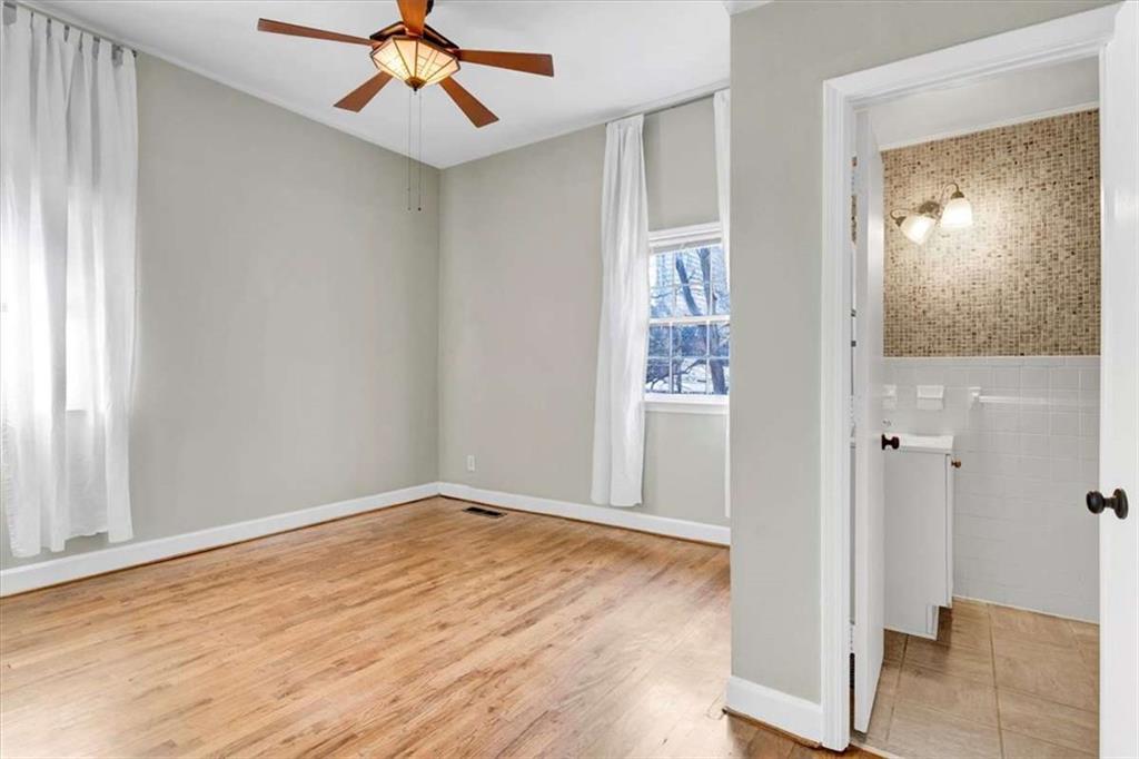 952 NE Myrtle Street Unit 1