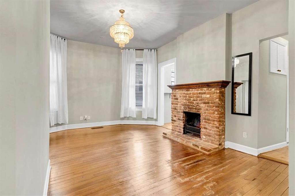 952 NE Myrtle Street Unit 1