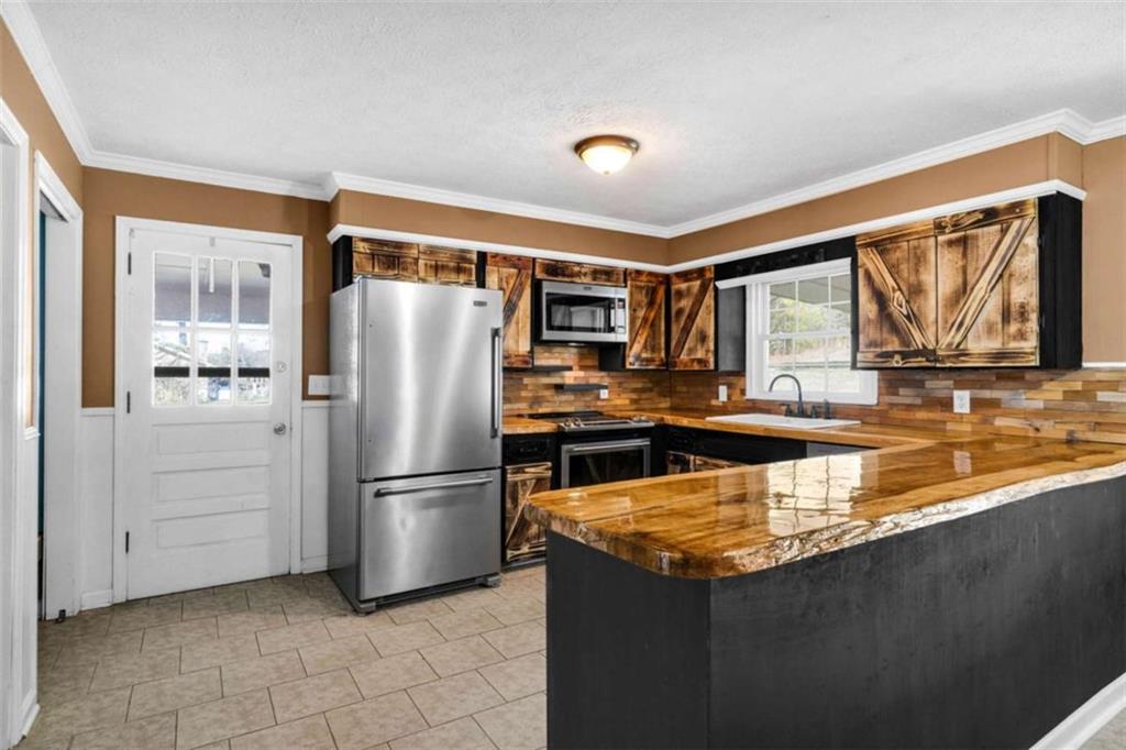 5511 Fosters Mill Road