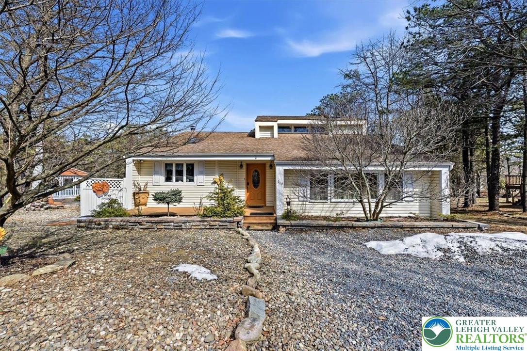 568 South Old Stage Road