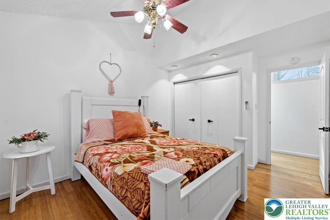 568 South Old Stage Road