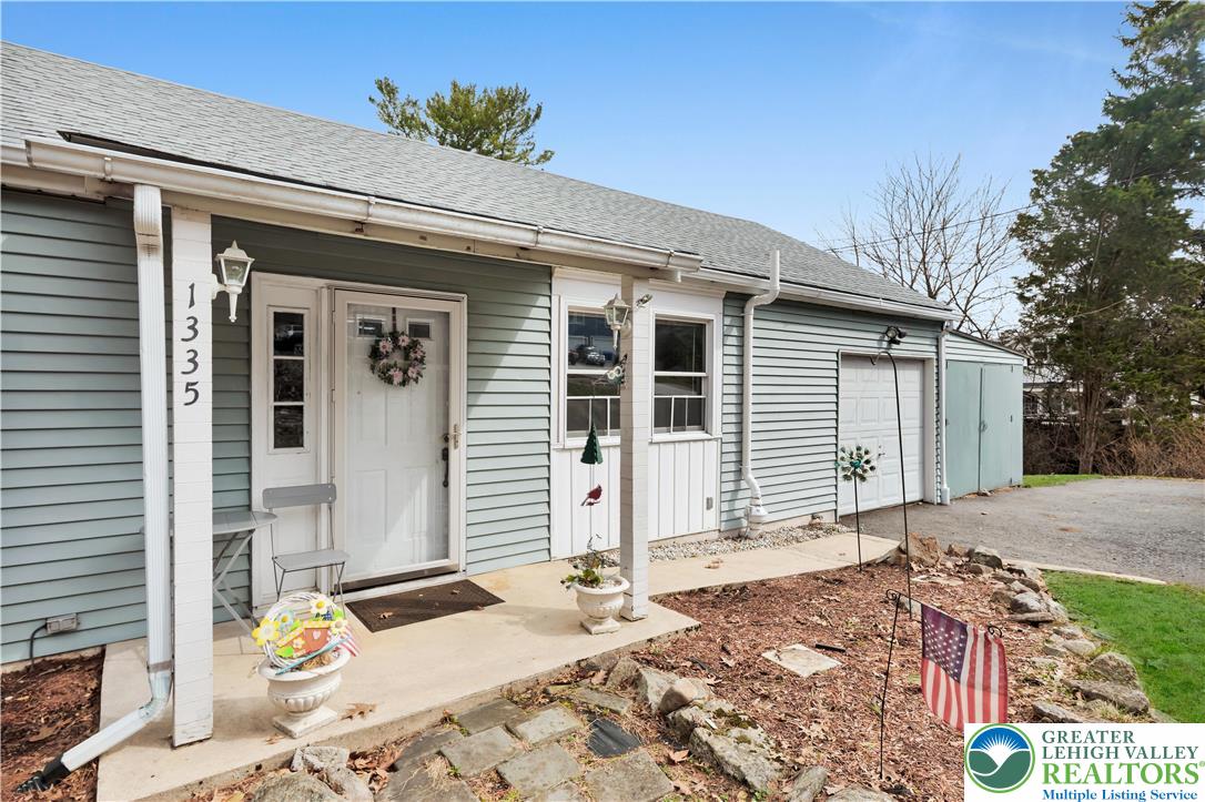 1335 Stonesthrow Road