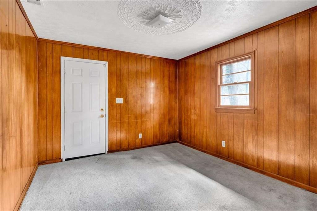 3272 Kingston Road NW