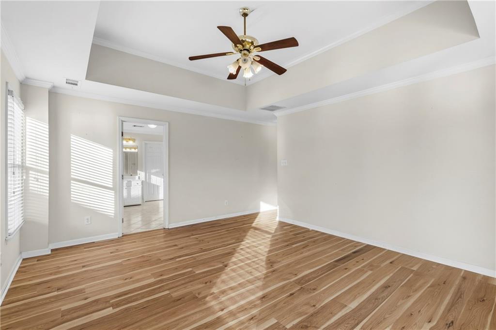 991 Bay Pointe Way SW