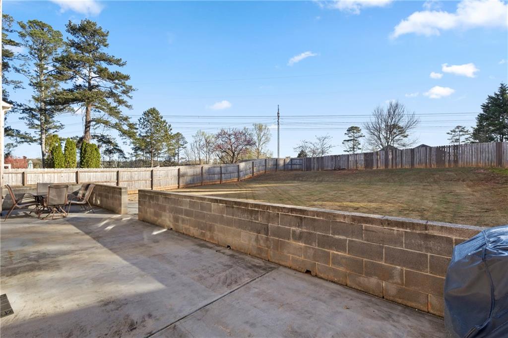 991 Bay Pointe Way SW