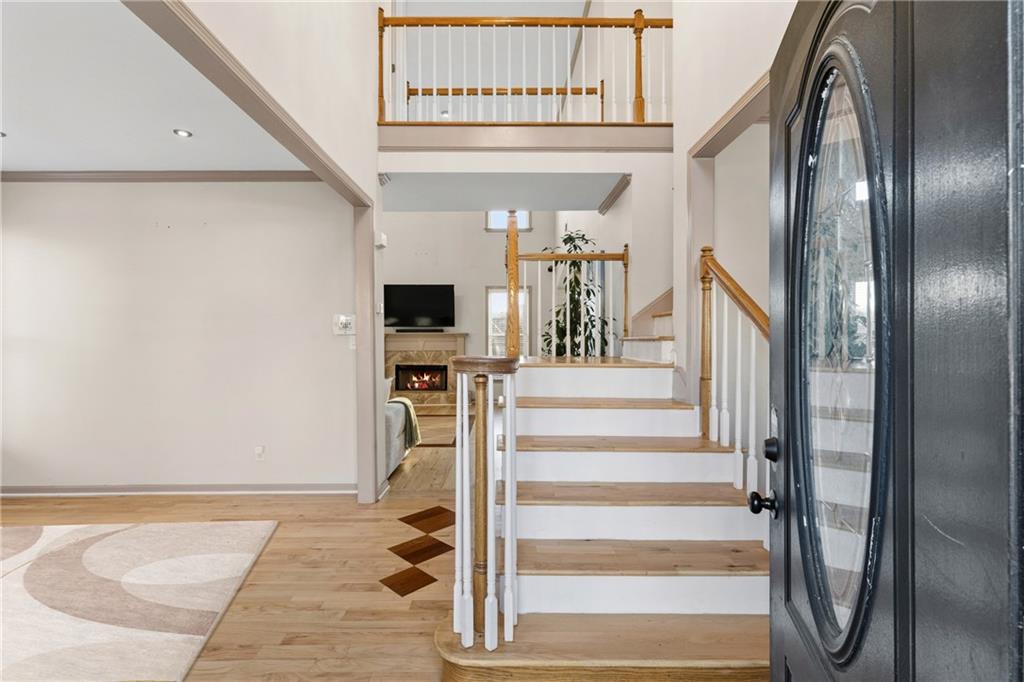 991 Bay Pointe Way SW