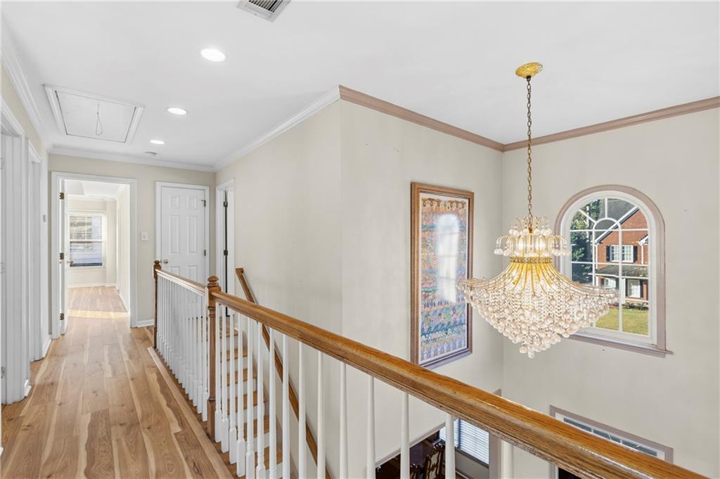 991 Bay Pointe Way SW