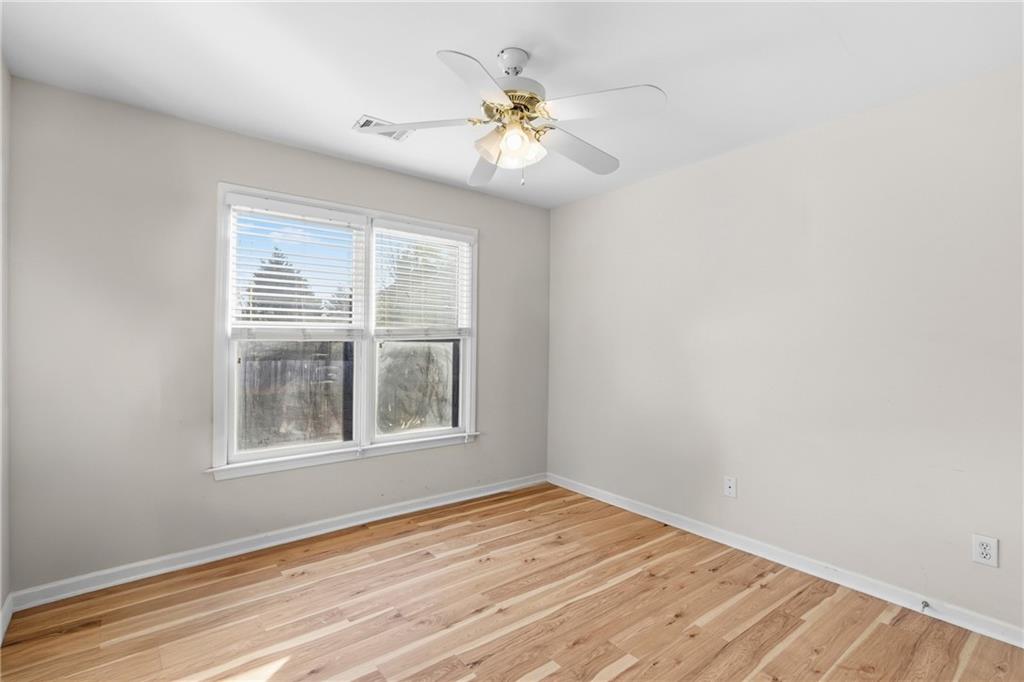 991 Bay Pointe Way SW