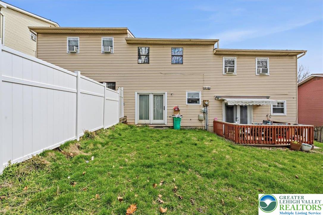 1220 South 8th Street