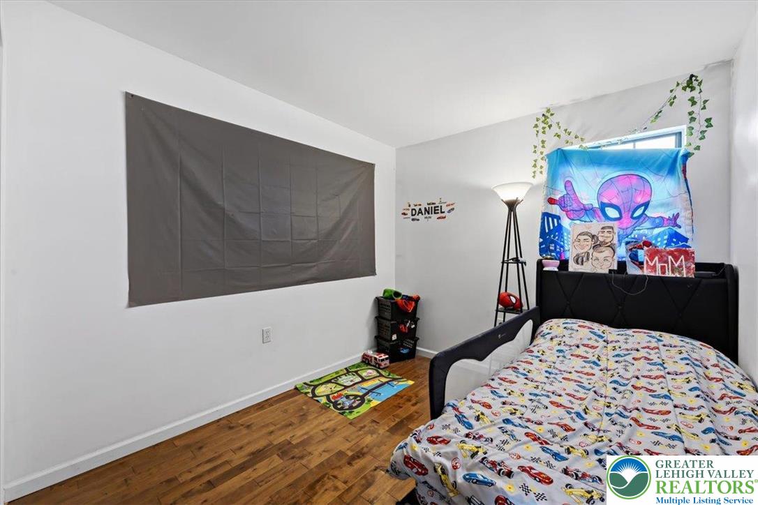 1220 South 8th Street