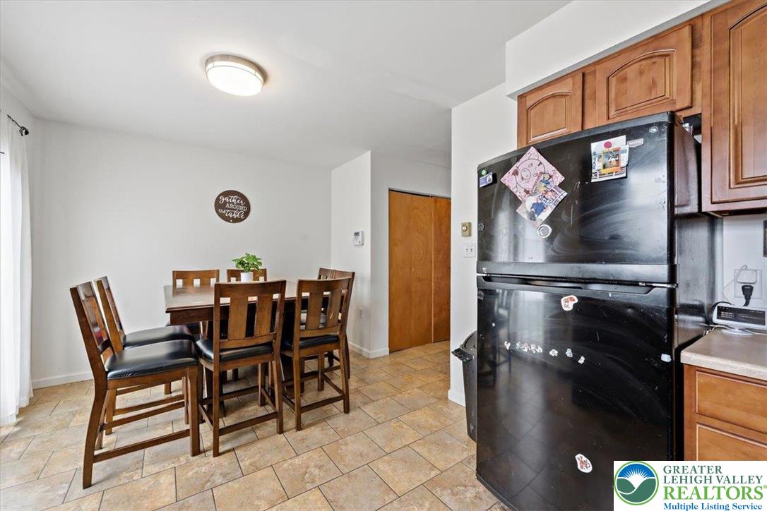 1220 South 8th Street