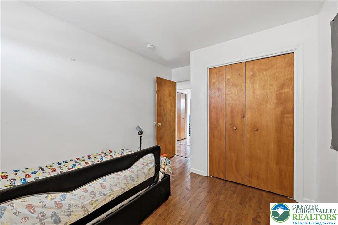 1220 South 8th Street