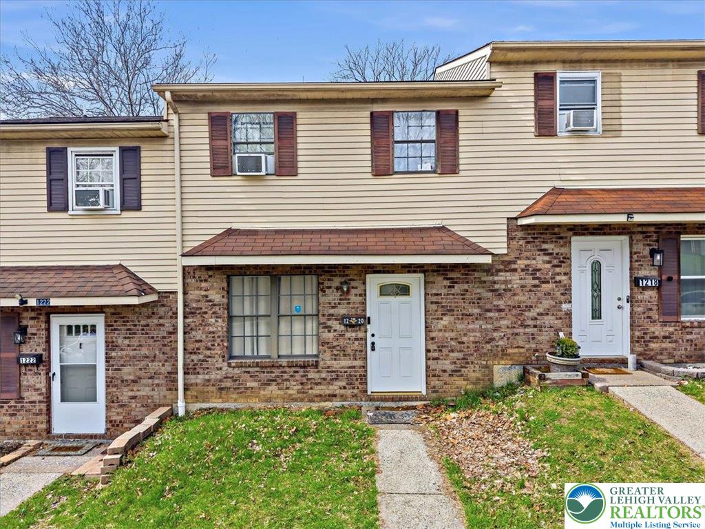 1220 South 8th Street