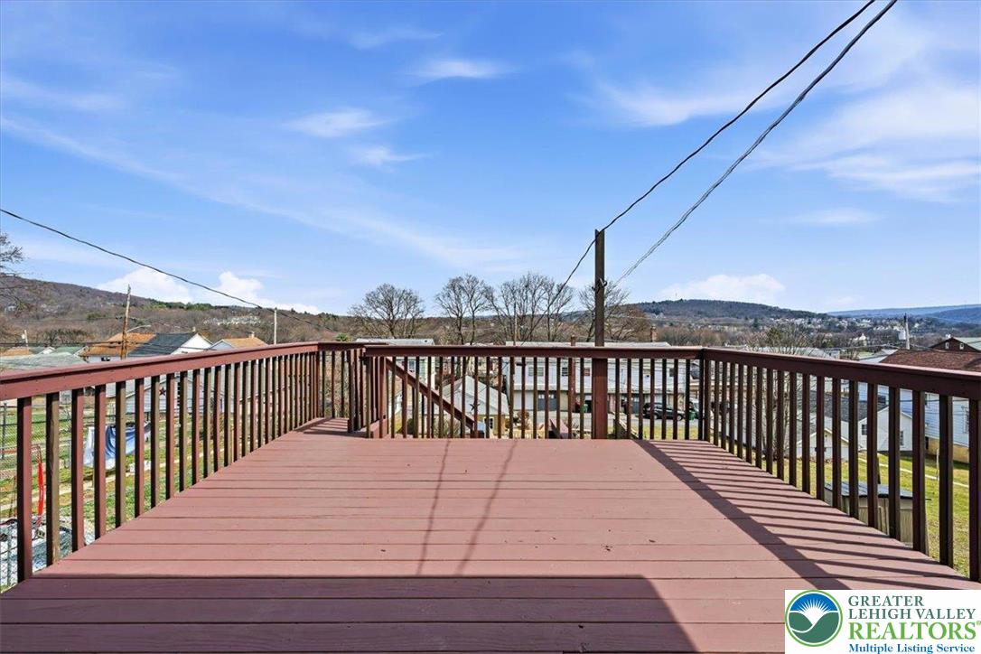 229 2nd Street North