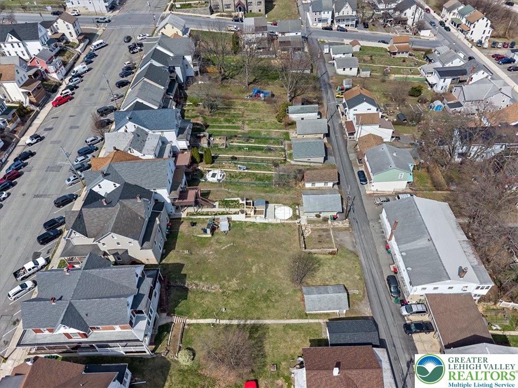 229 2nd Street North