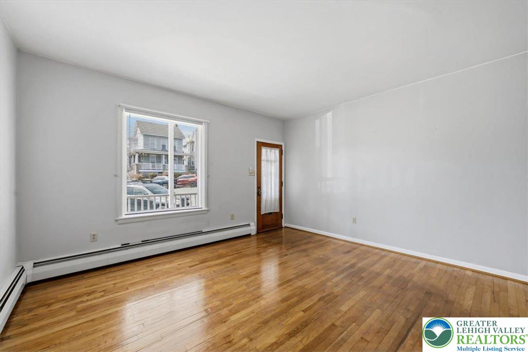 229 2nd Street North