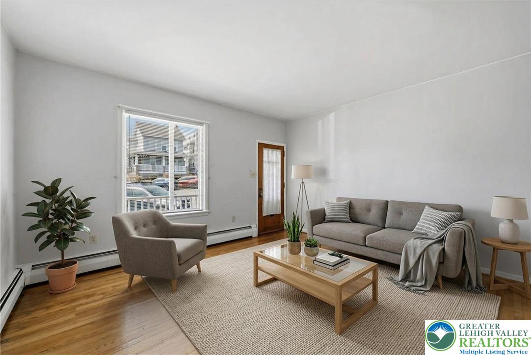 229 2nd Street North