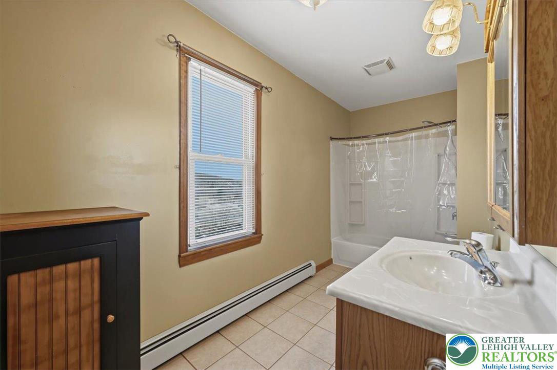 229 2nd Street North