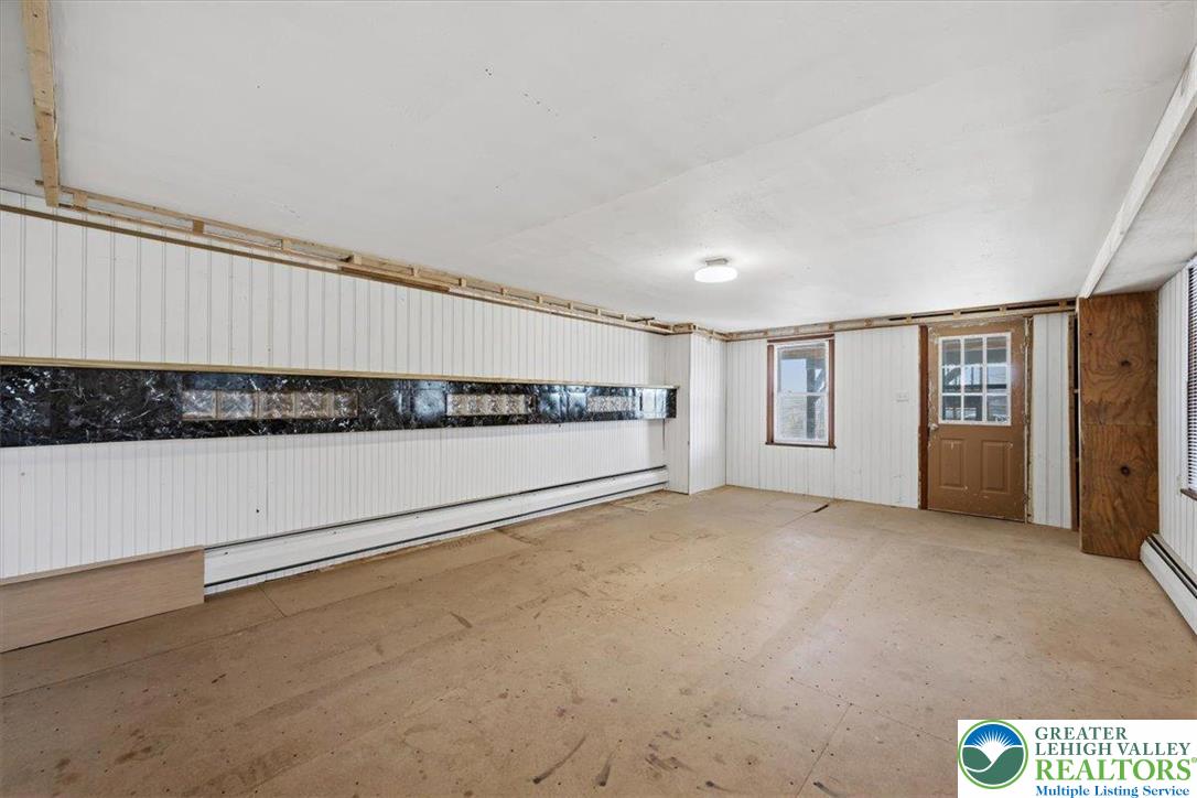 229 2nd Street North