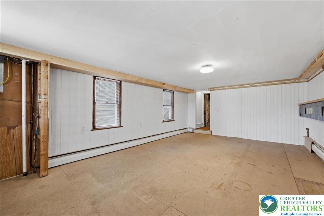 229 2nd Street North