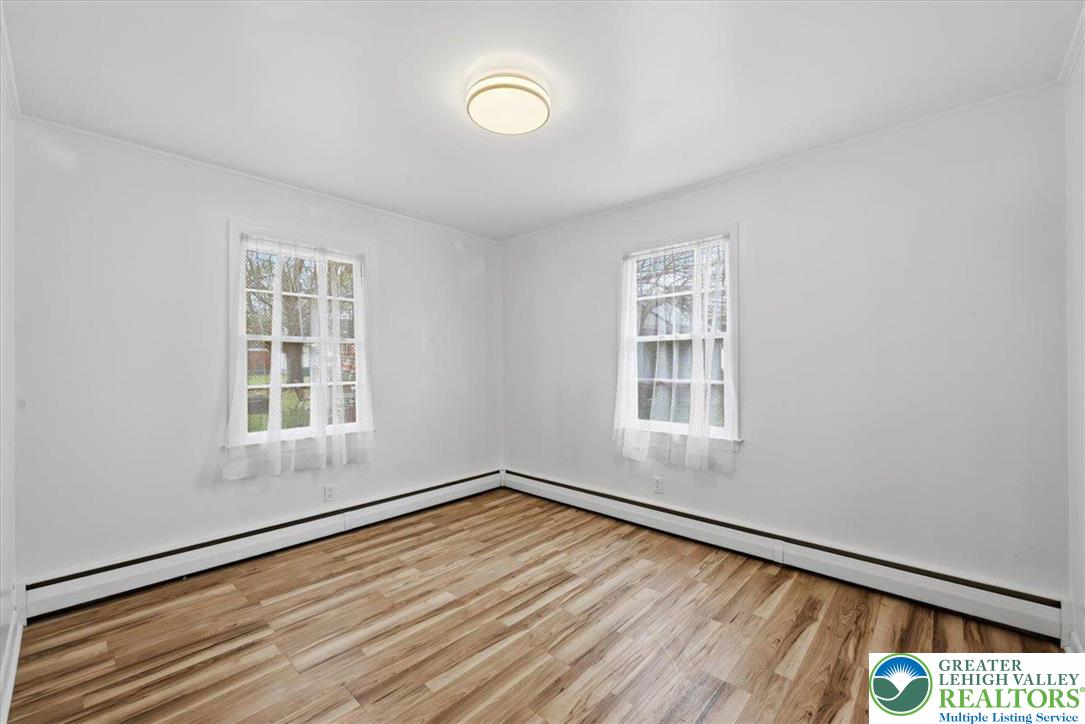 1229 West Whitehall Street
