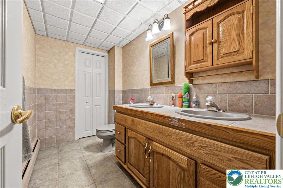 164 Chestnut Oak Drive