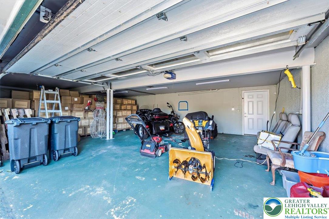 164 Chestnut Oak Drive