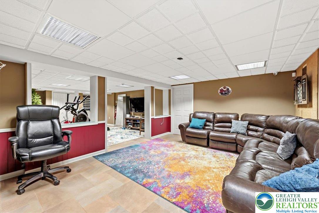 164 Chestnut Oak Drive