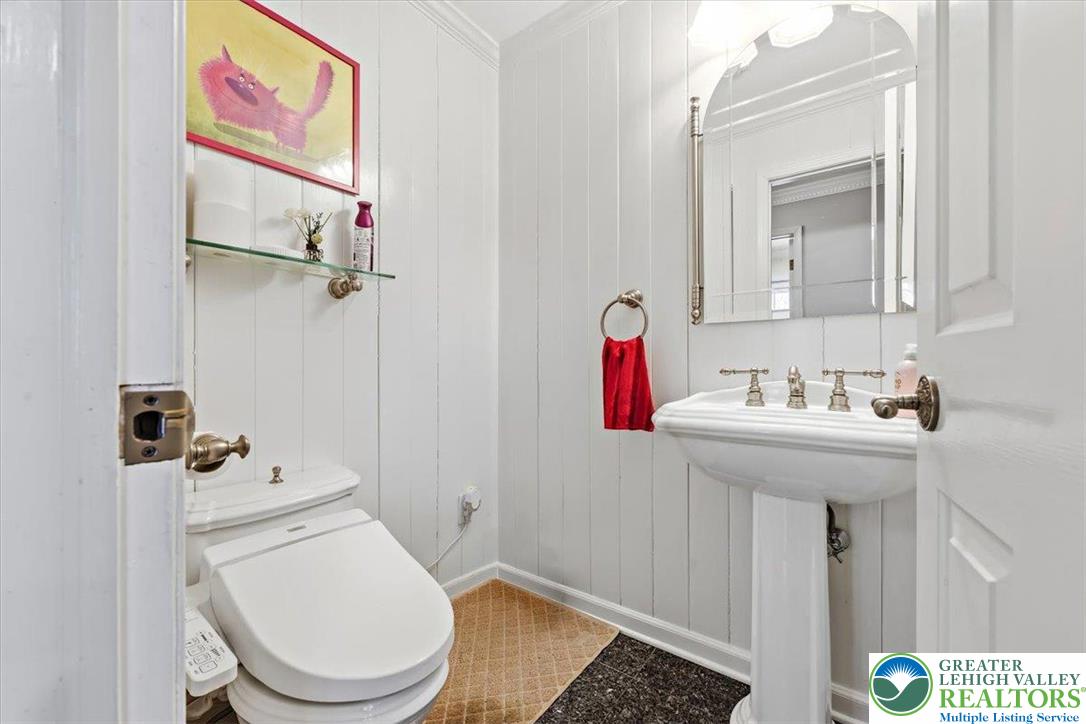 164 Chestnut Oak Drive