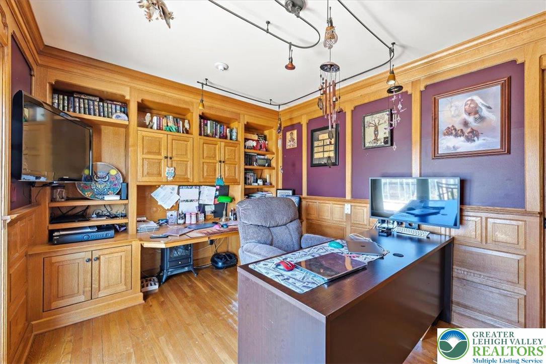 164 Chestnut Oak Drive