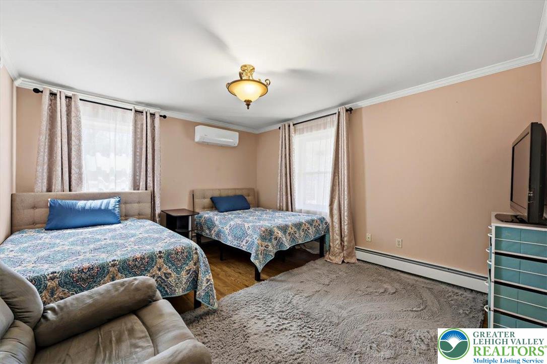 164 Chestnut Oak Drive