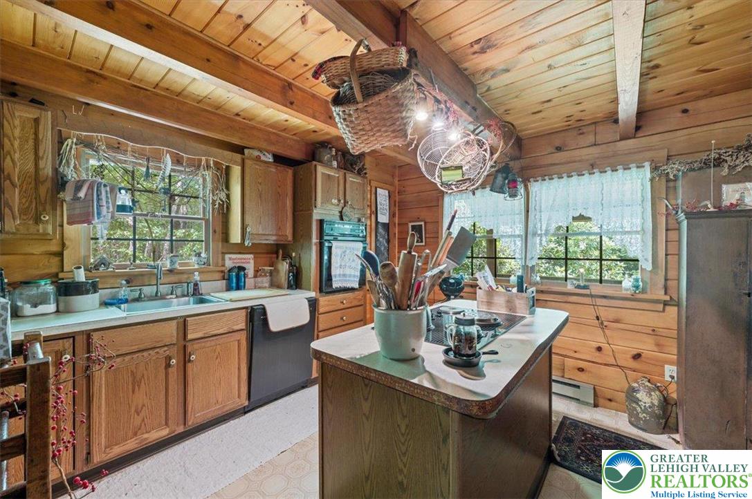 15 Locust Drive