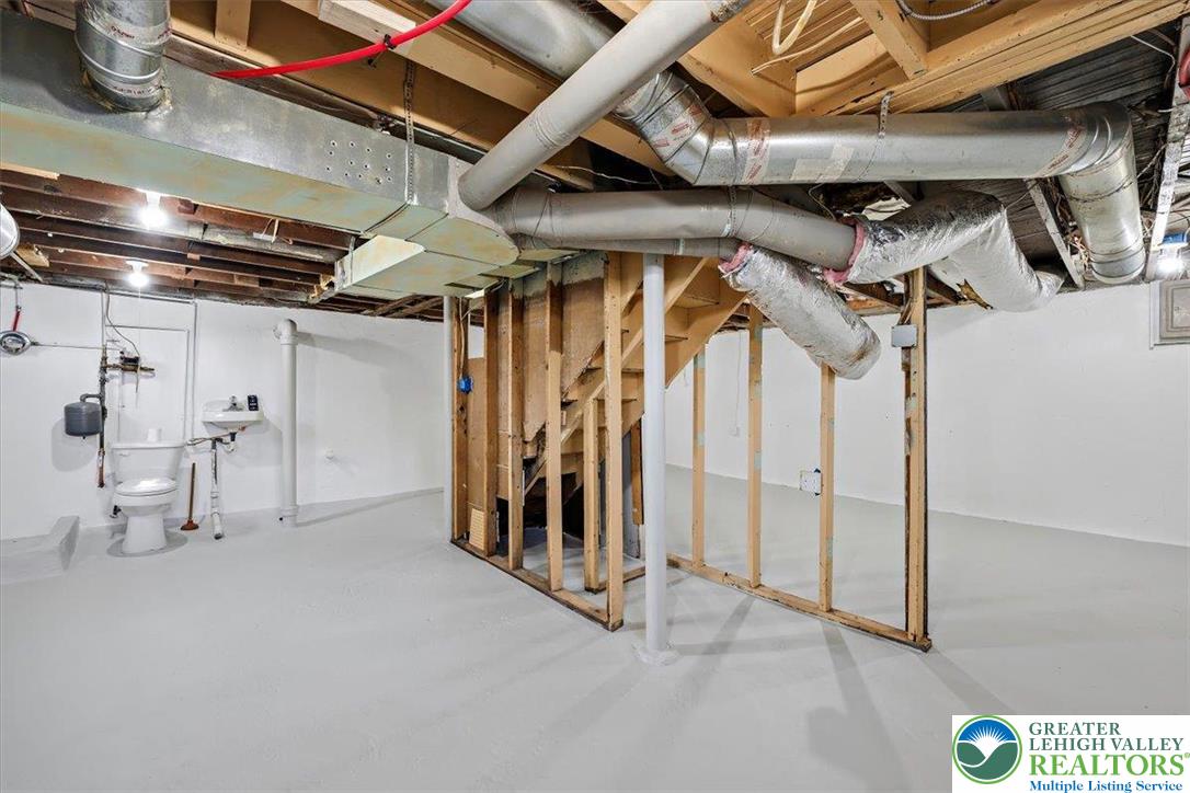 1122 North Van Buren Street