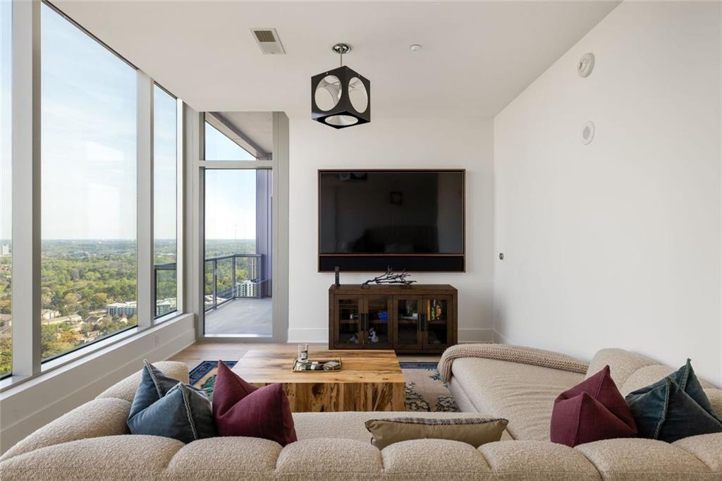 3630 Peachtree Road NE Unit #3302