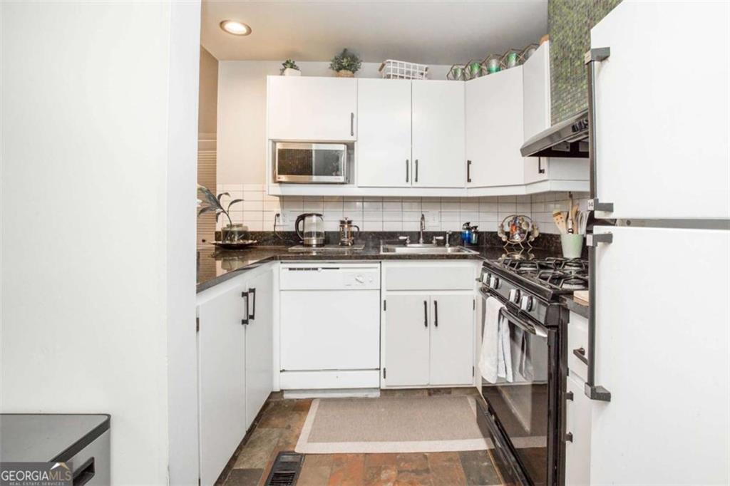 952 Myrtle Street Unit 2