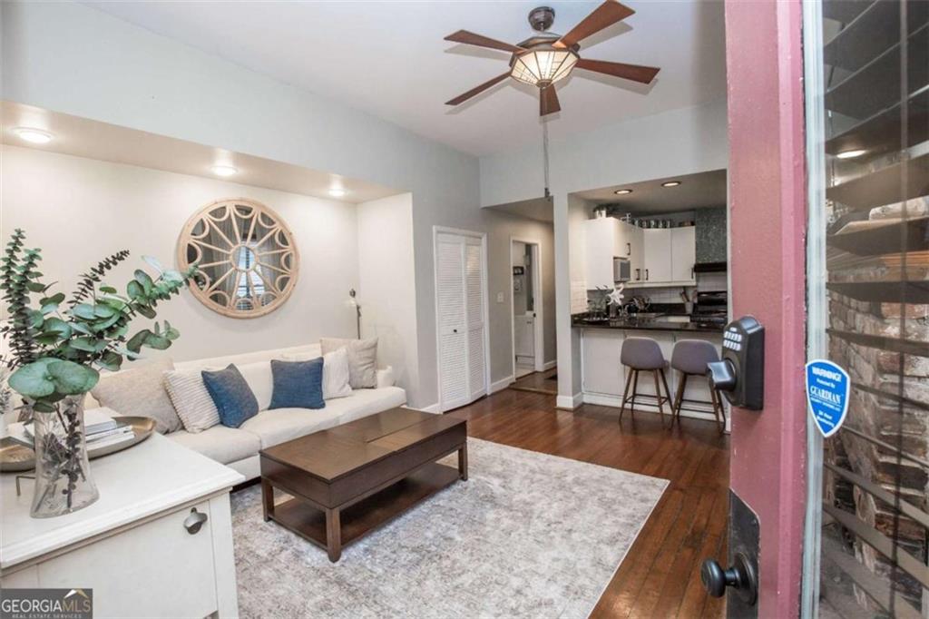 952 Myrtle Street Unit 2