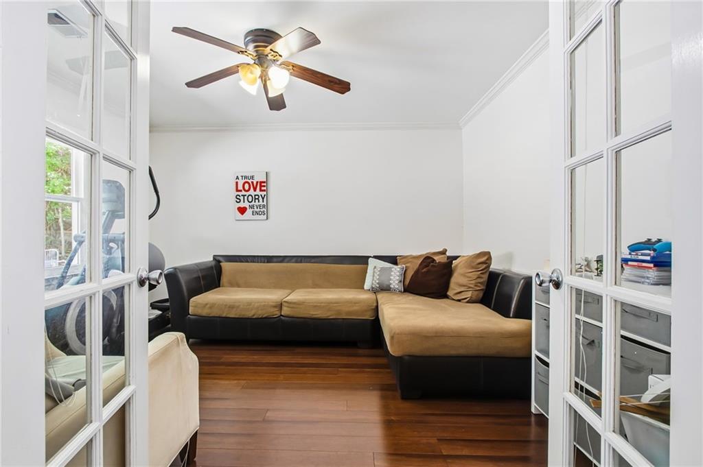 140 River Terrace Point