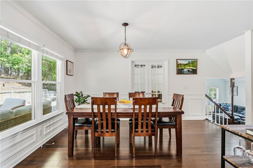 140 River Terrace Point