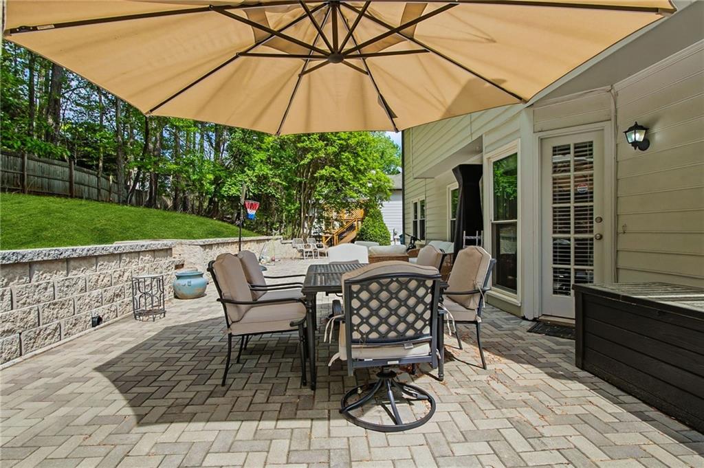 140 River Terrace Point