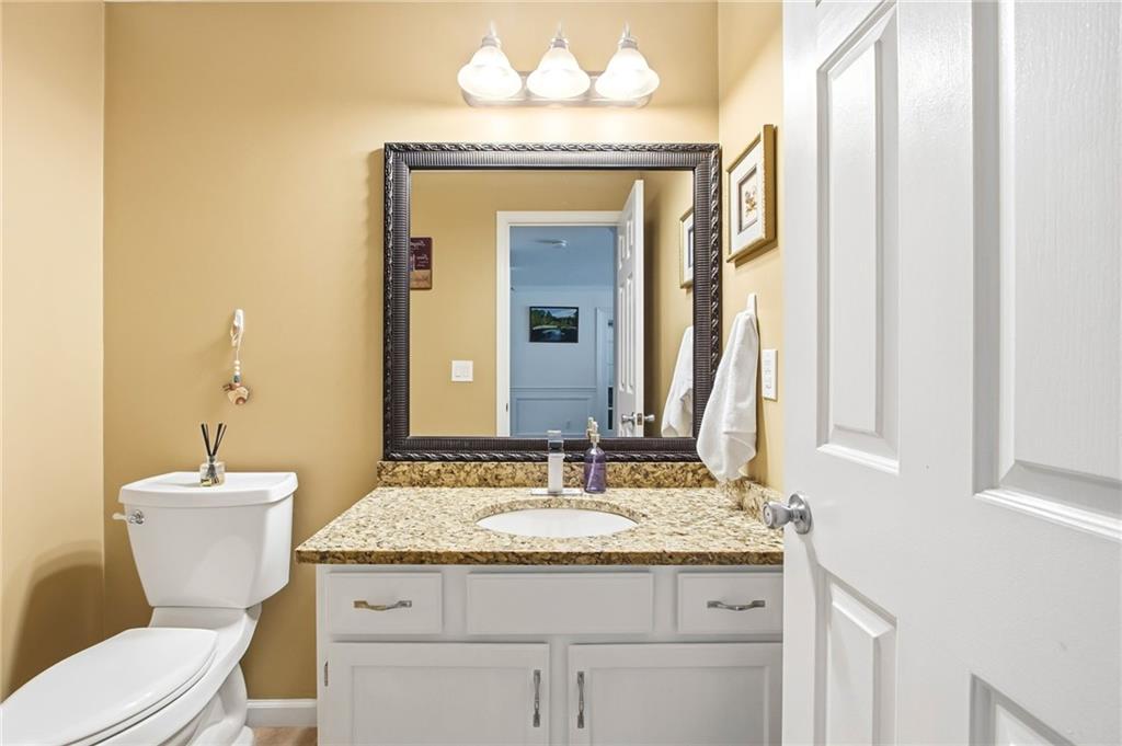 140 River Terrace Point